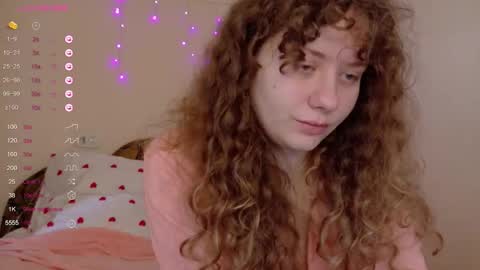 Snapshot of milounee chatting on 14, 2, 2026 milounee online show from 14, 2, 2026