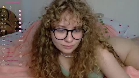 milounee online show from 30, 3, 2026