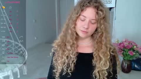 milounee online show from 31, 7, 2026