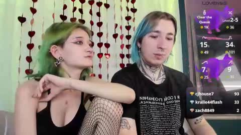Snapshot of milten_trish chatting on 23, 2, 2025 milten_trish online show from 23, 2, 2025