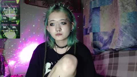 Snapshot of milten_trish chatting on 18, 9, 2025 milten_trish online show from 18, 9, 2025