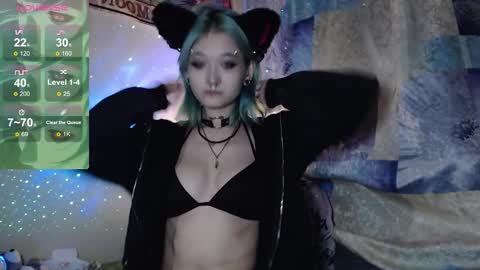 Snapshot of milten_trish chatting on 17, 10, 2025 milten_trish online show from 17, 10, 2025