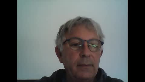 Snapshot of milu72 chatting on 23, 4, 2026 milu72 online show from 23, 4, 2026