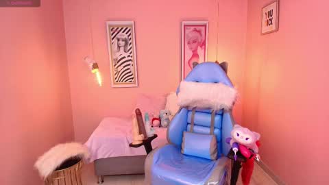 milu_carbajal_x online show from 17, 2, 2026