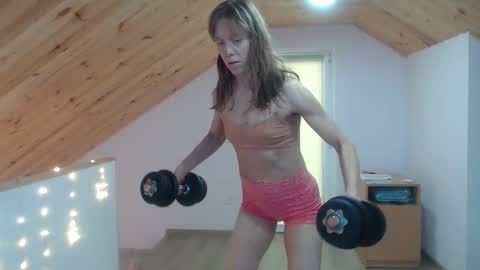 Snapshot of milusea chatting on 30, 12, 2024 milusea online show from 30, 12, 2024