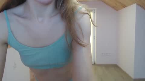 Snapshot of milusea chatting on 22, 2, 2025 milusea online show from 22, 2, 2025
