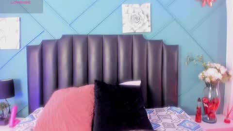 Snapshot of miluvegaa_ chatting on 19, 5, 2026 MiLu online show from 19, 5, 2026