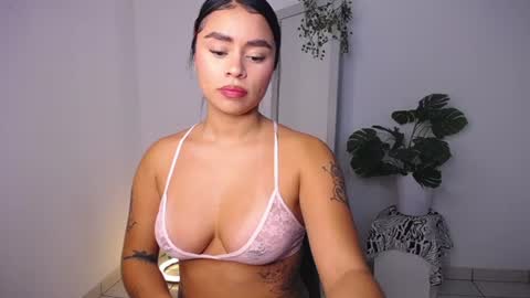 Snapshot of mily_ortiz chatting on 21, 7, 2026 Mily Ortiz online show from 21, 7, 2026