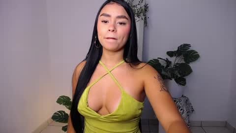 Snapshot of mily_ortiz chatting on 24, 7, 2026 Mily Ortiz online show from 24, 7, 2026