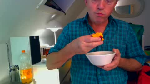 Milymen26  Polish man  master  fereskik straight mature online show from 19, 7, 2026