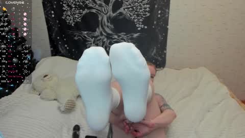 Snapshot of milymi_ chatting on 13, 12, 2024 Milena and Jasper online show from 13, 12, 2024