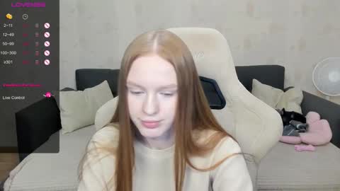 Snapshot of milymi_ chatting on 18, 9, 2025 Milena and Jasper online show from 18, 9, 2025