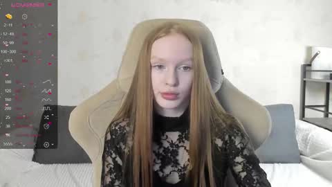 Snapshot of milymi_ chatting on 16, 10, 2025 Milena and Jasper online show from 16, 10, 2025