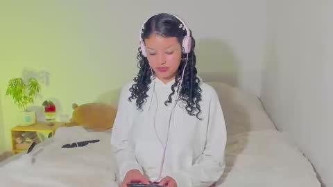Snapshot of mimi_sa chatting on 26, 12, 2024 Mimii online show from 26, 12, 2024