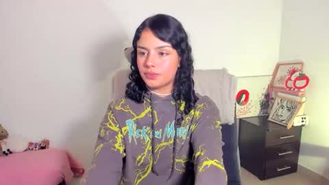 Mimii  online show from 19, 4, 2026