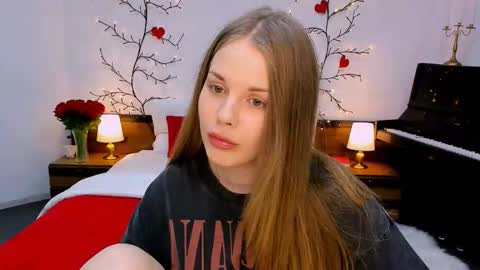 Snapshot of mimicass chatting on 13, 9, 2025 Kelly online show from 13, 9, 2025