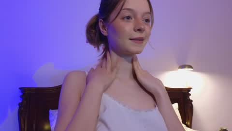 Snapshot of mimichelle chatting on 3, 12, 2024 mimichelle online show from 3, 12, 2024