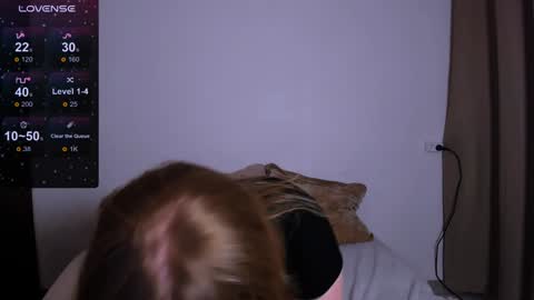 Snapshot of mina27372 chatting on 5, 2, 2025 hi Im Mina online show from 5, 2, 2025