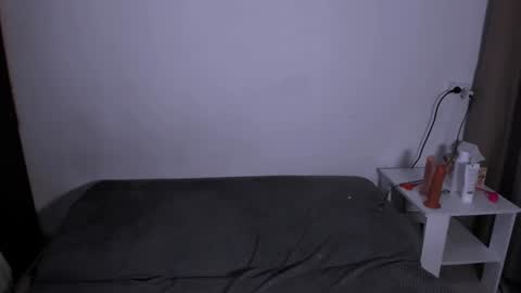 Snapshot of mina27372 chatting on 7, 2, 2025 hi Im Mina online show from 7, 2, 2025