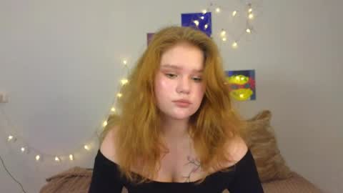Snapshot of mina27372 chatting on 26, 4, 2026 hi Im Mina online show from 26, 4, 2026