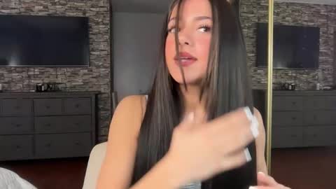 Snapshot of minahoneyy38 chatting on 18, 2, 2026 Mina online show from 18, 2, 2026