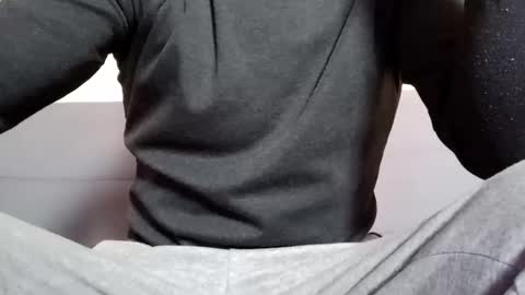 Snapshot of minaquerida chatting on 1, 2, 2025 Ll online show from 1, 2, 2025