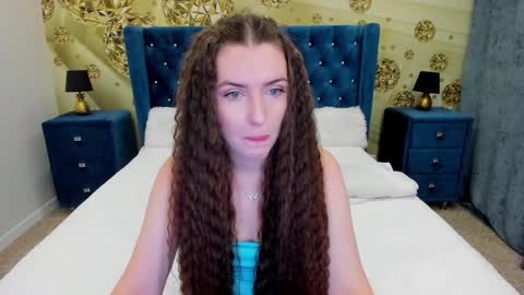 Snapshot of minchelskatrina chatting on 7, 10, 2025 minchelskatrina online show from 7, 10, 2025