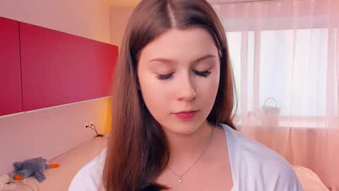 Mindi online show from 5, 11, 2025