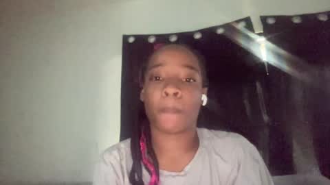 Snapshot of mini_luv chatting on 2, 7, 2026 SLIPSLID online show from 2, 7, 2026