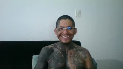Snapshot of miniimgra chatting on 9, 5, 2026 miniimgra online show from 9, 5, 2026