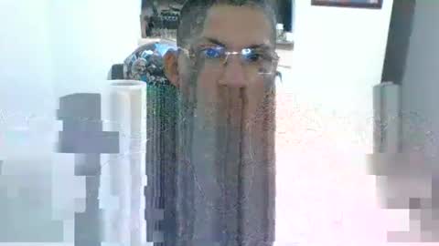 Snapshot of miniimgra chatting on 17, 5, 2026 miniimgra online show from 17, 5, 2026