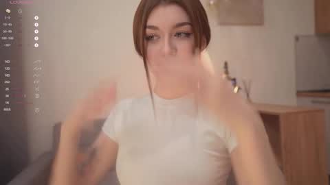 Snapshot of minirini chatting on 1, 10, 2025 Rina online show from 1, 10, 2025