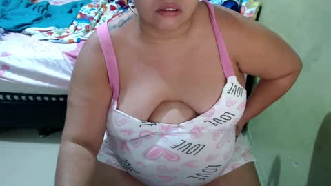 Snapshot of minnie_bbw69 chatting on 21, 1, 2025 Andrea online show from 21, 1, 2025