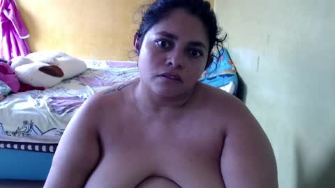 Snapshot of minnie_bbw69 chatting on 29, 4, 2026 Andrea online show from 29, 4, 2026