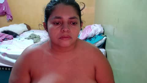 Snapshot of minnie_bbw69 chatting on 19, 5, 2026 Andrea online show from 19, 5, 2026