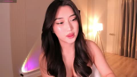 Snapshot of minnie_jin chatting on 21, 5, 2026 minnie_jin online show from 21, 5, 2026