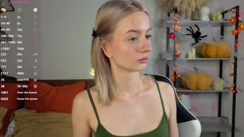 Mary  is here 3 My favorite patterns 77143222321Try my private online show from 6, 11, 2025