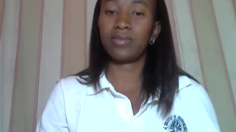 minouch211907 online show from 18, 9, 2025