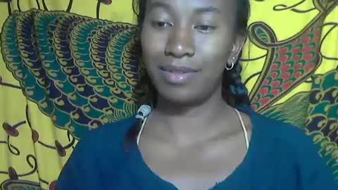 minouch211907 online show from 15, 10, 2025