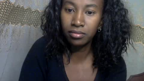 minouch211907 online show from 19, 7, 2026