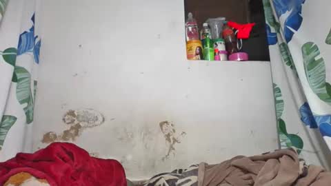Snapshot of miora620846 chatting on 22, 5, 2026 miora620846 online show from 22, 5, 2026