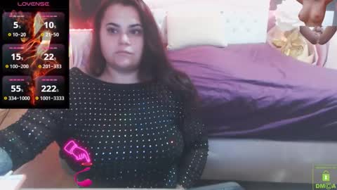 Snapshot of mira_cle_ chatting on 27, 10, 2025 mira_cle_ online show from 27, 10, 2025