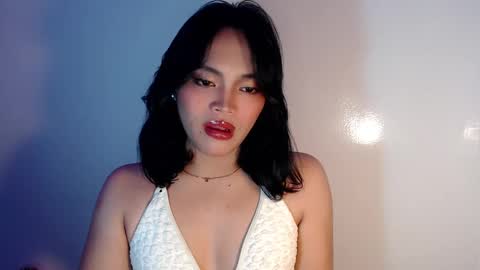 Snapshot of mira_luna222 chatting on 12, 2, 2025 Mira Bella online show from 12, 2, 2025
