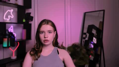 mira_lyn online show from 29, 11, 2025