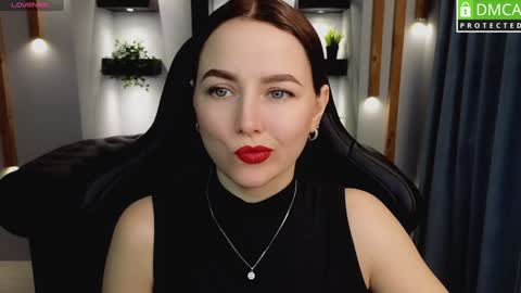 Snapshot of mira_mermayd chatting on 2, 2, 2025 Mira online show from 2, 2, 2025