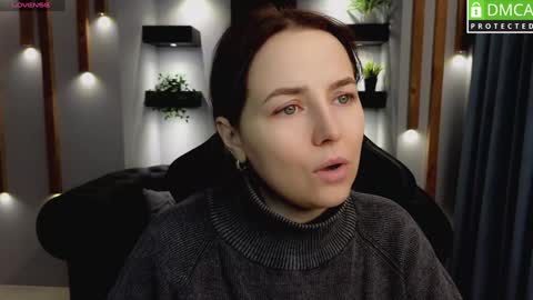 Snapshot of mira_mermayd chatting on 7, 2, 2025 Mira online show from 7, 2, 2025