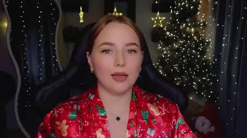 Snapshot of mira_mermayd chatting on 5, 12, 2025 Mira online show from 5, 12, 2025