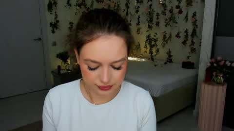 Emma online show from 8, 4, 2026