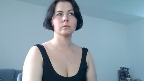 Snapshot of miradiaz chatting on 17, 5, 2026 Meera online show from 17, 5, 2026