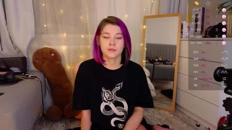 Snapshot of mirafalls chatting on 3, 12, 2024 Mira online show from 3, 12, 2024